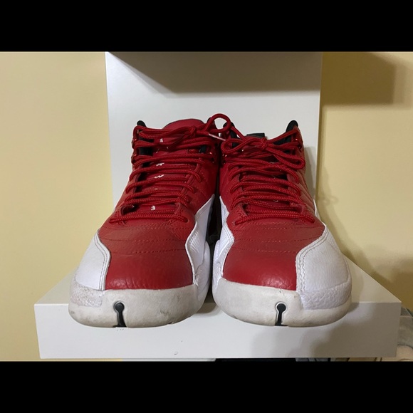 Jordan 12 “gym red” SZ 10 US - Picture 5 of 6